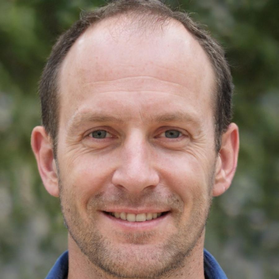 Instructor SEO cu experiență practică în optimizare